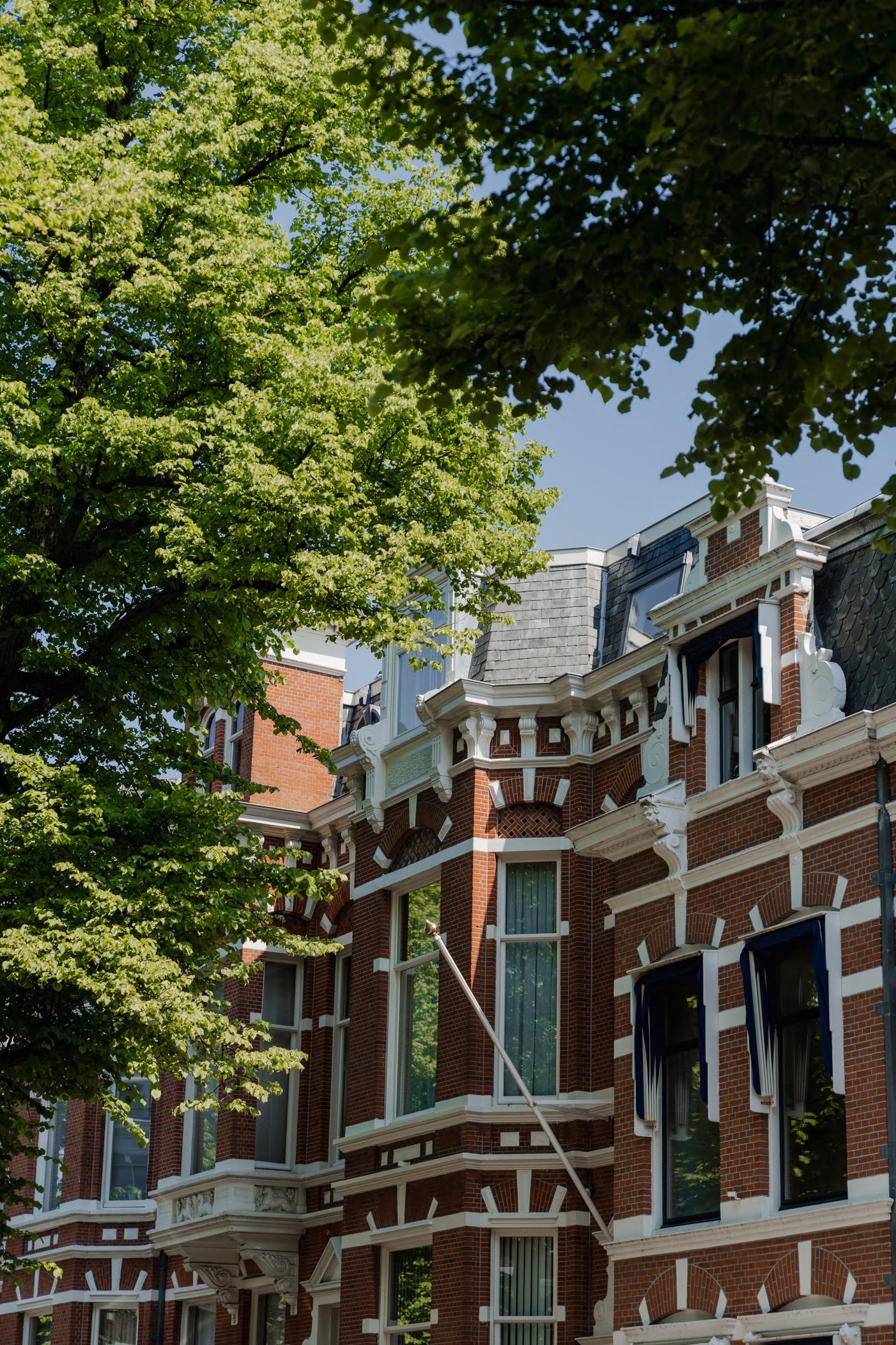 Gevel De Nassau aan de Jan van Nassaustraat